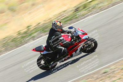 media/Oct-14-2023-TrackXperience (Sat) [[0517685739]]/Level 1/session 4 turn 6/